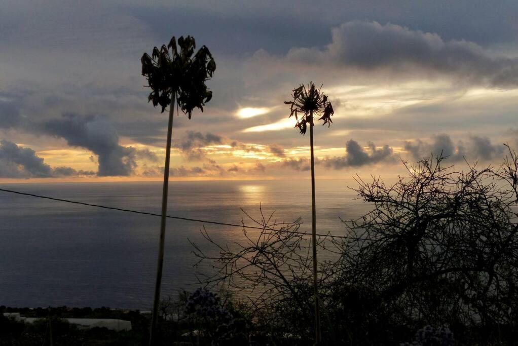 הוילה טיחראפה Casita En El Campo Con Vista Al Oceano מראה חיצוני תמונה
